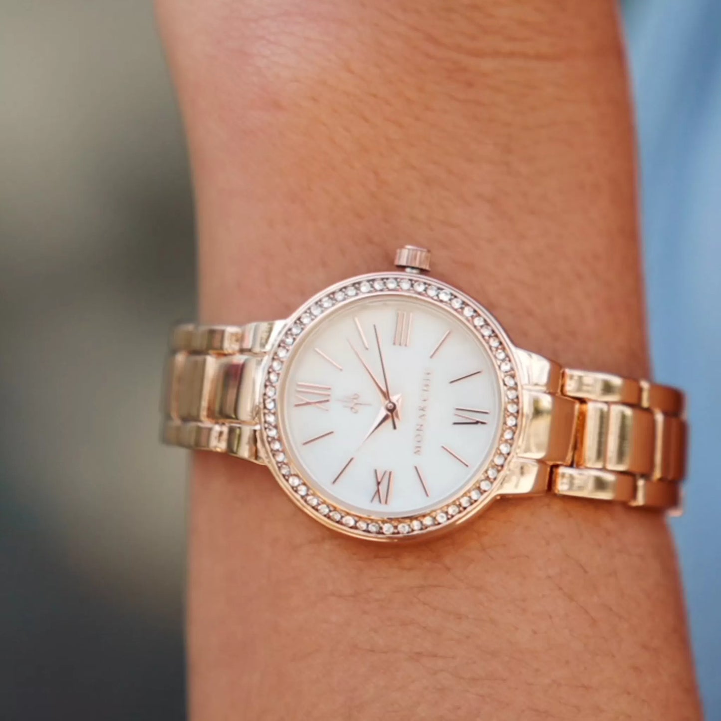 Model wearing Monarchic® Watch - Cosmopolitan - Carrie Edition - Rose Gold link women's watch